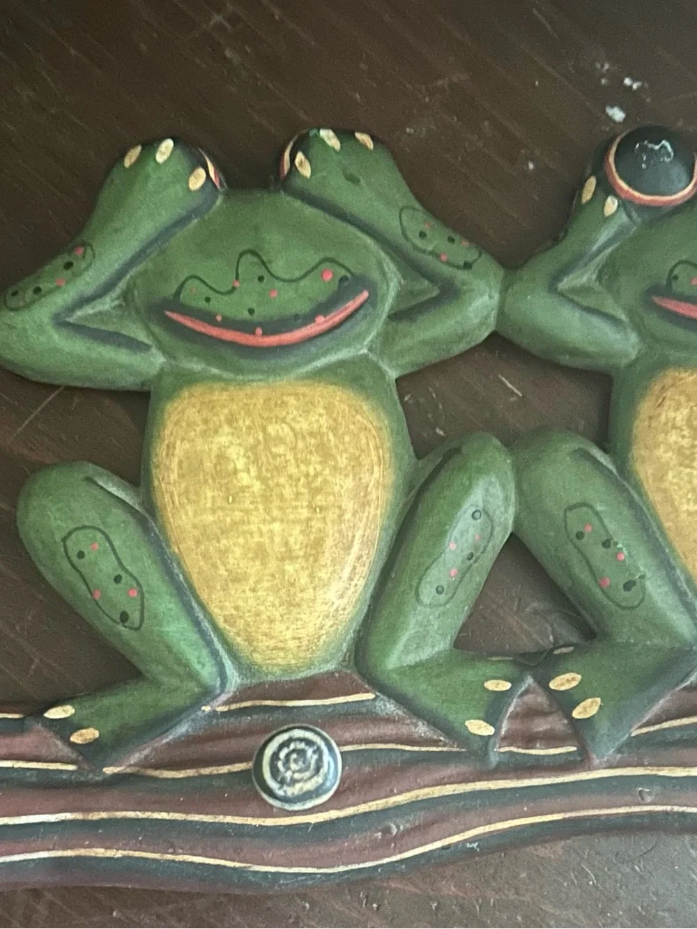 Source Unknown Green Frog Trio Wall Shelf Decor